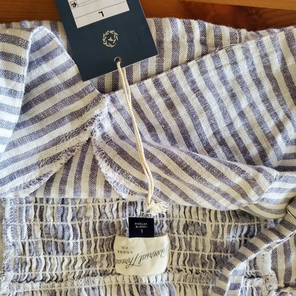 Universal Thread - Women's Slim Fit Linen Crop Top Linen Tank Top - Size L Blue - Picture 4 of 9